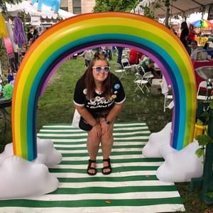 Meet your Posher, Staci